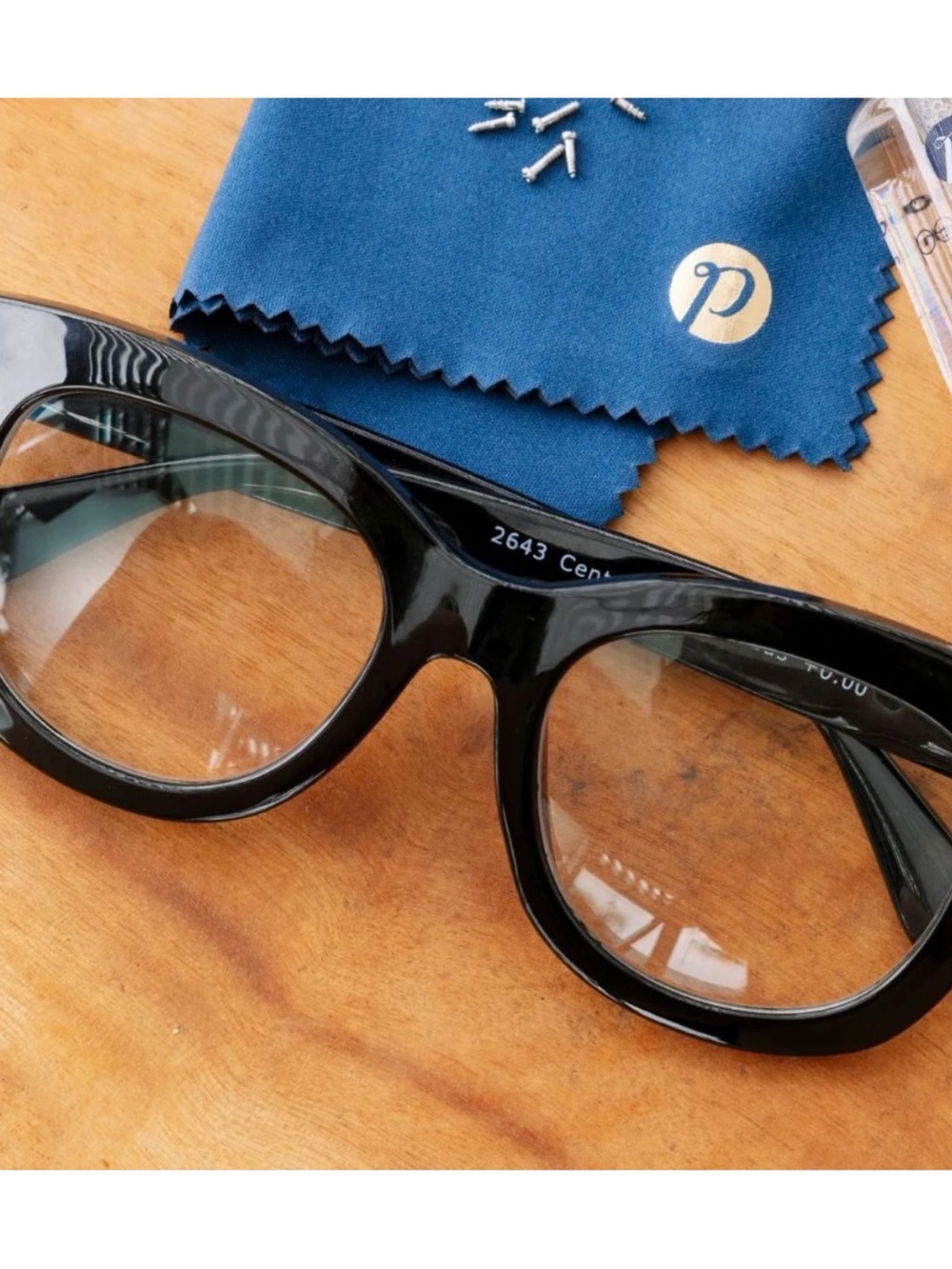 Peepers, Progressives, 1.50, CENTER STAGE
